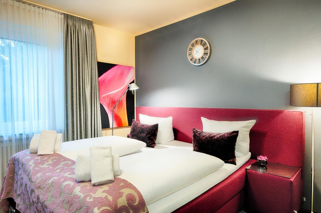 Hotel Fuerst Garden Dortmund Bagian luar foto