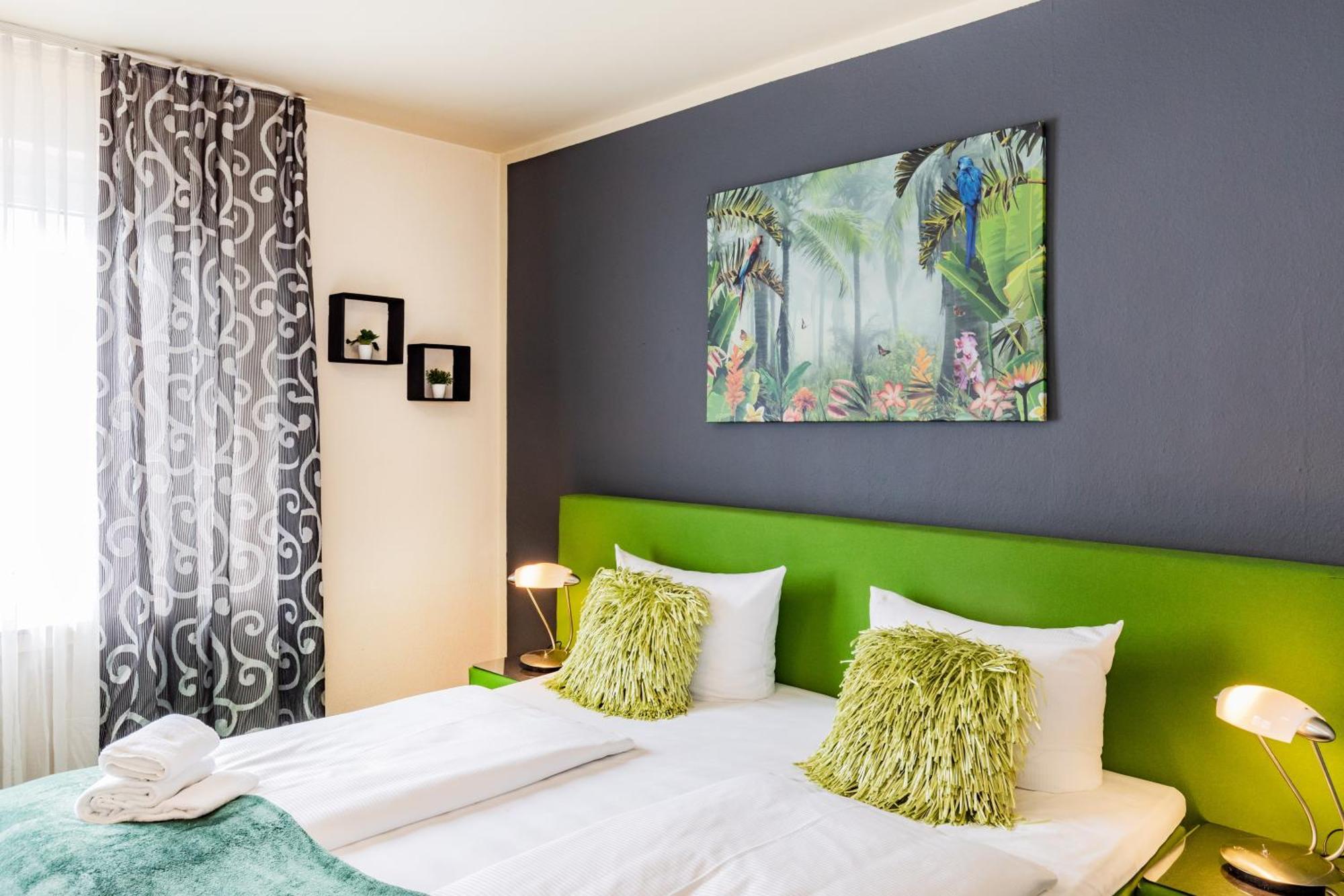 Hotel Fuerst Garden Dortmund Bagian luar foto