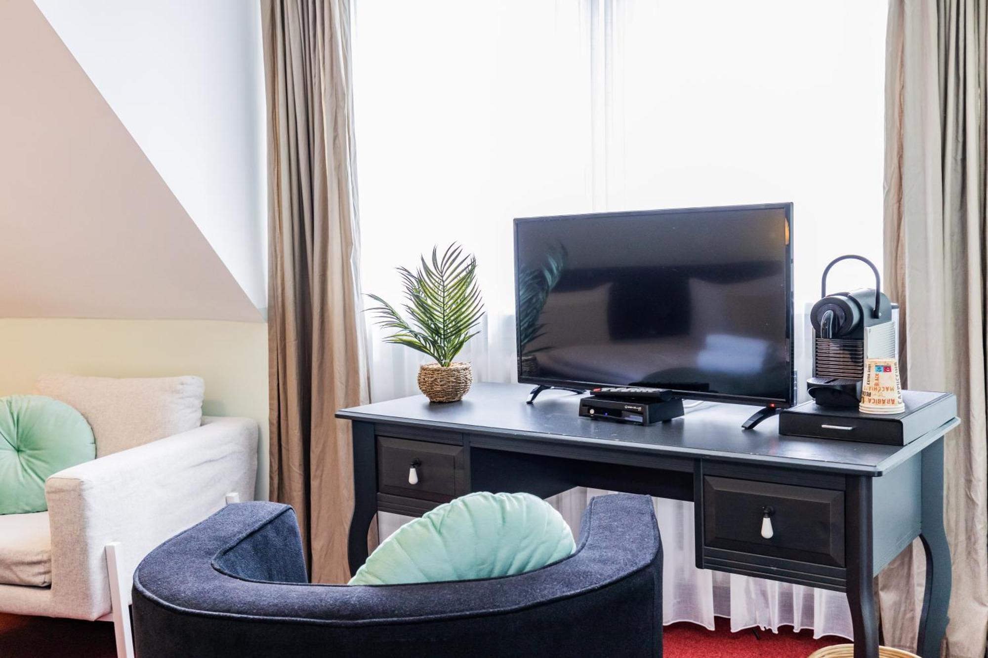 Hotel Fuerst Garden Dortmund Bagian luar foto