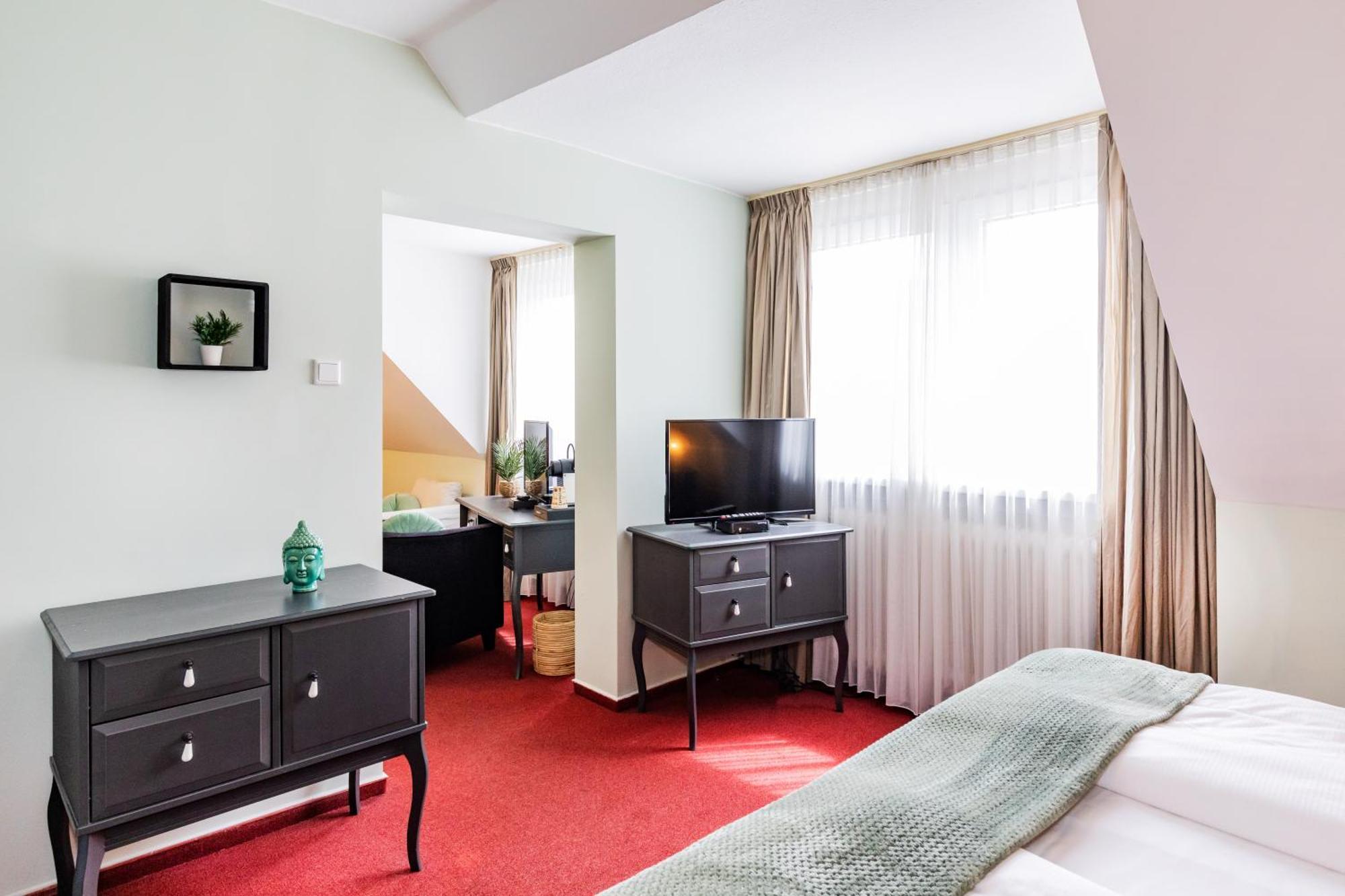 Hotel Fuerst Garden Dortmund Bagian luar foto